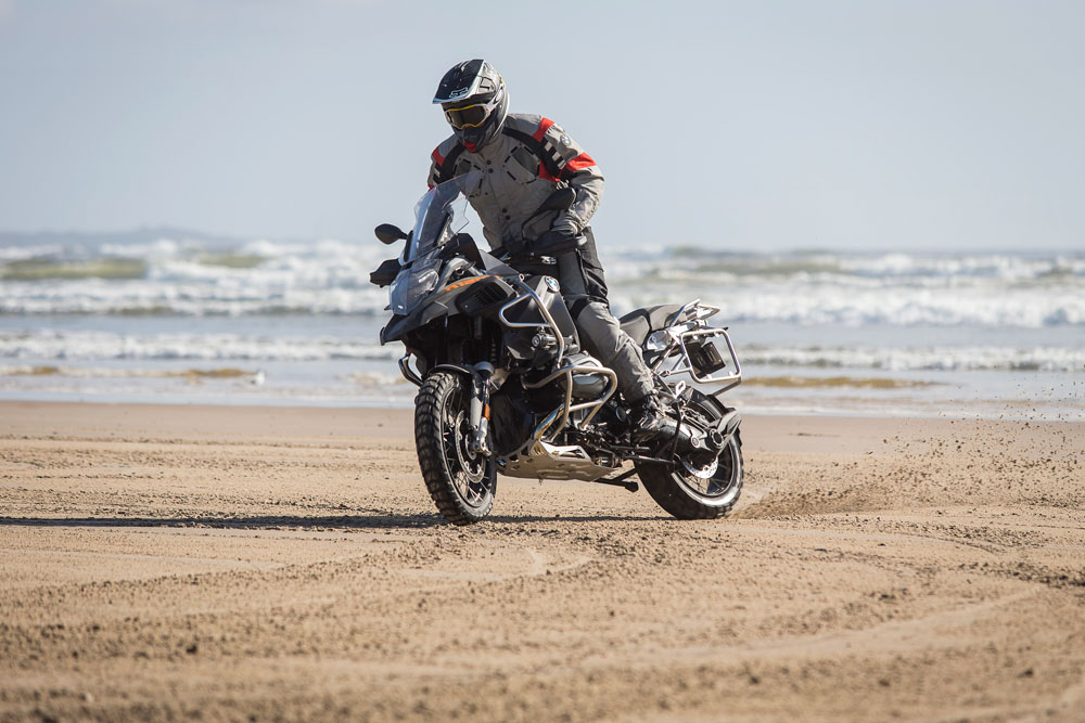 Bmw r1200gs adventure road test